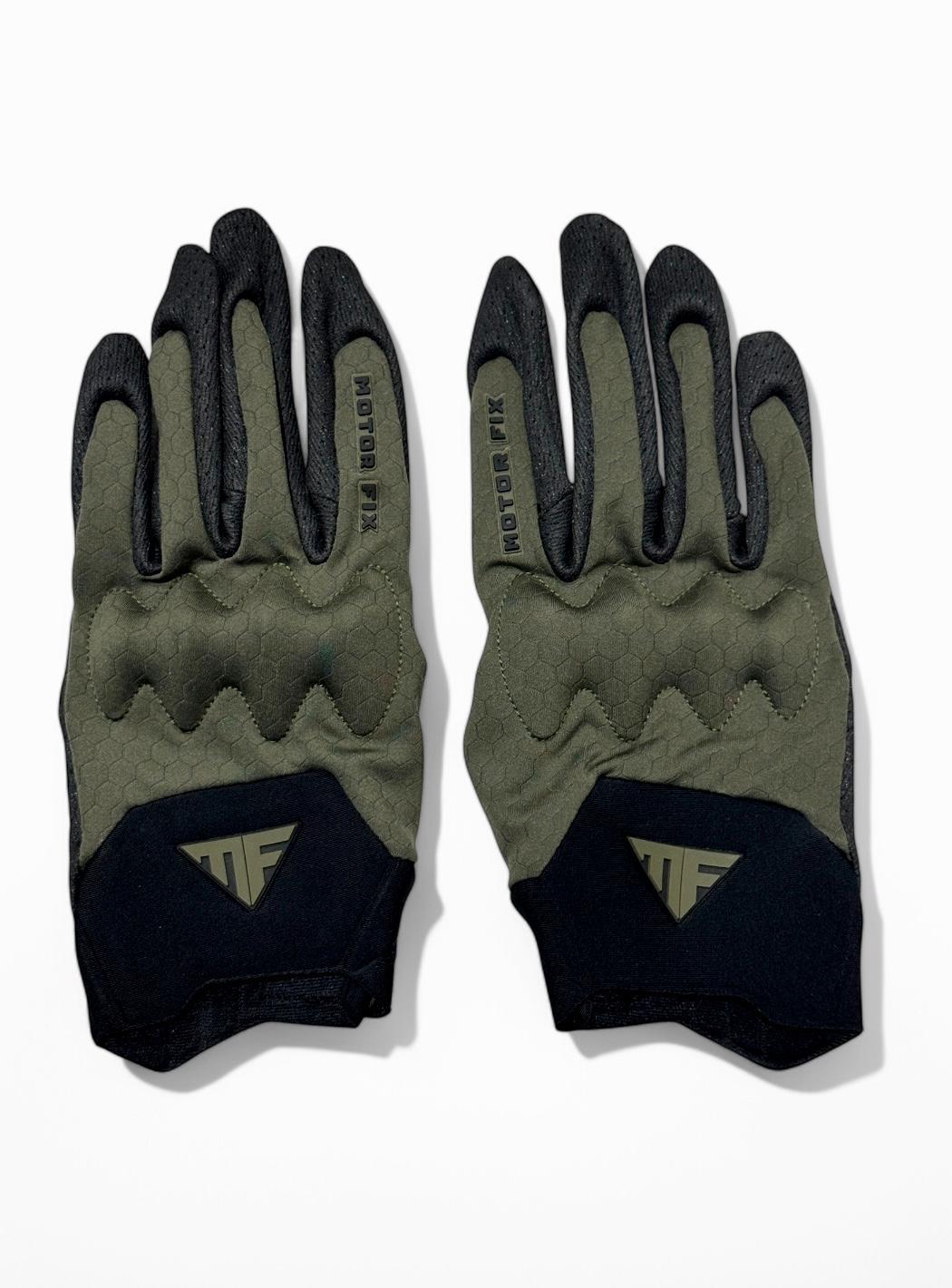 Riding Gloves
