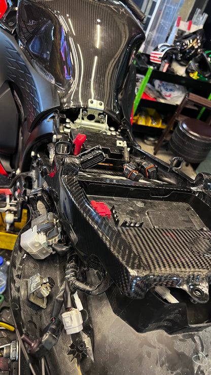 MotorFix Hayabusa 2022+ carbon Subframe