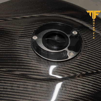 SUZUKI GSXR-1000-2017+ Carbon Fiber FUEL TANK Motorfix